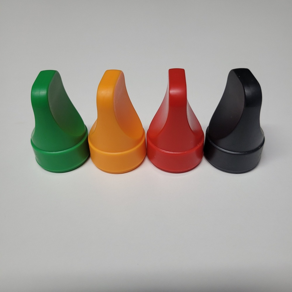 Showdown Yahtzee Pawns Tokens Replacement Pieces 1991‎